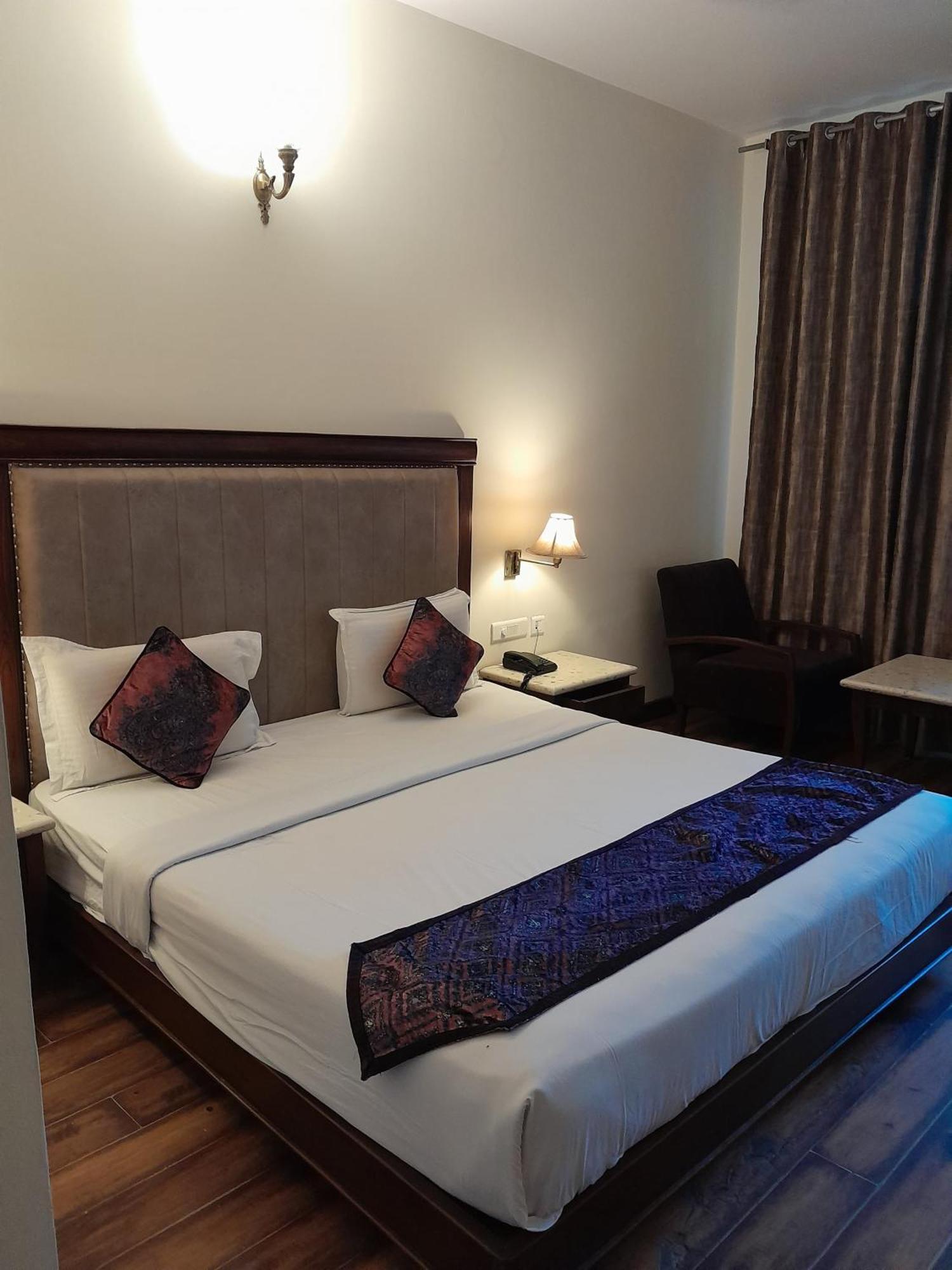 Kasauli Castle Resort Luaran gambar