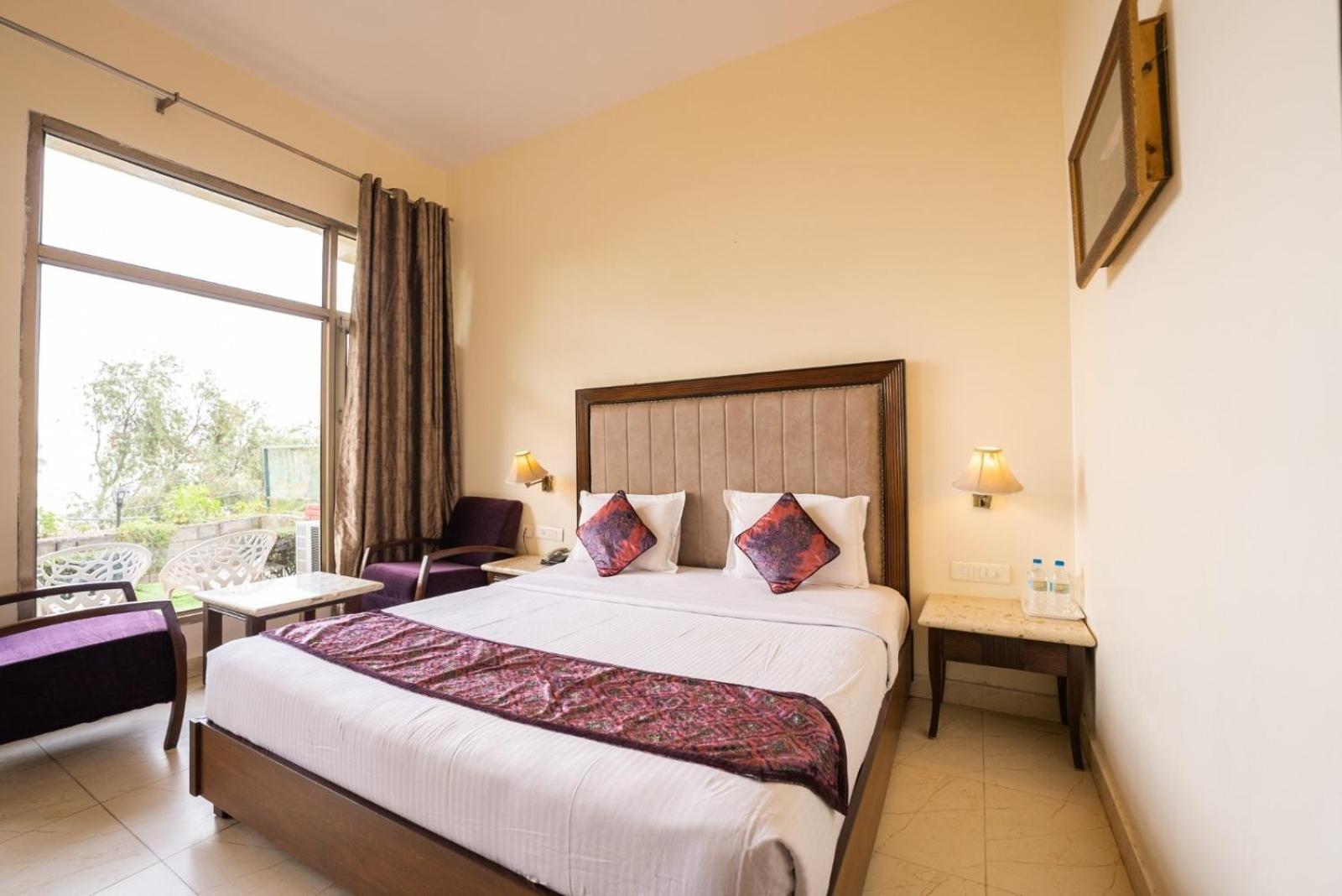 Kasauli Castle Resort Luaran gambar