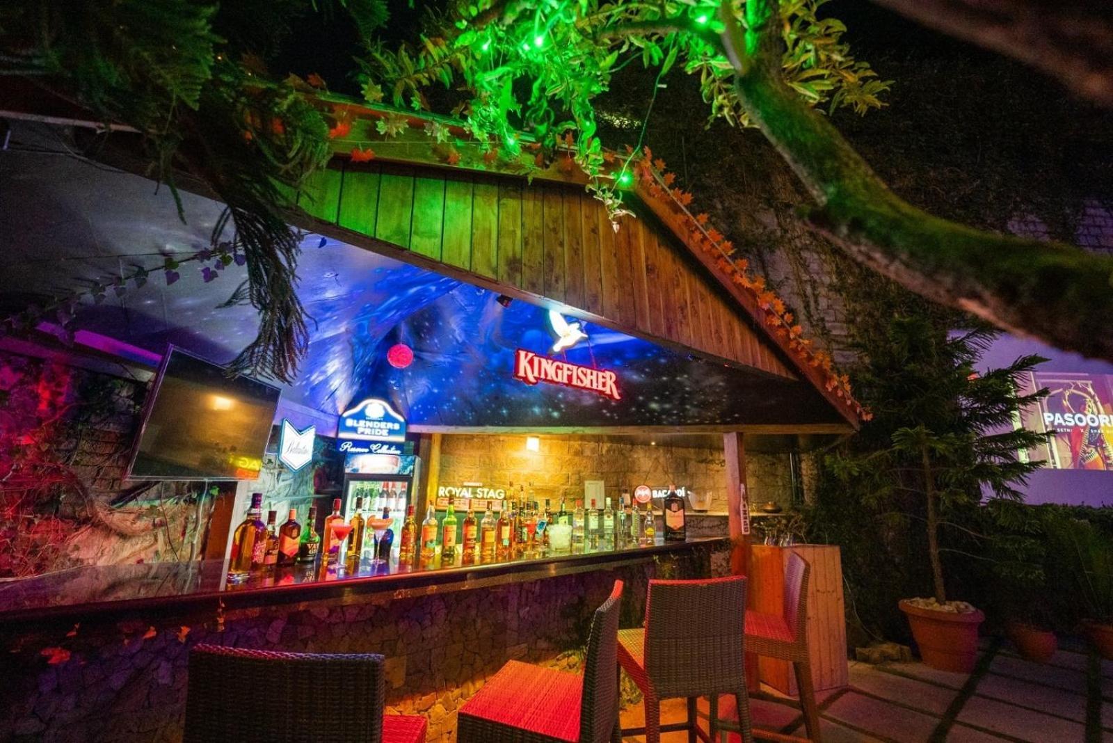 Kasauli Castle Resort Luaran gambar