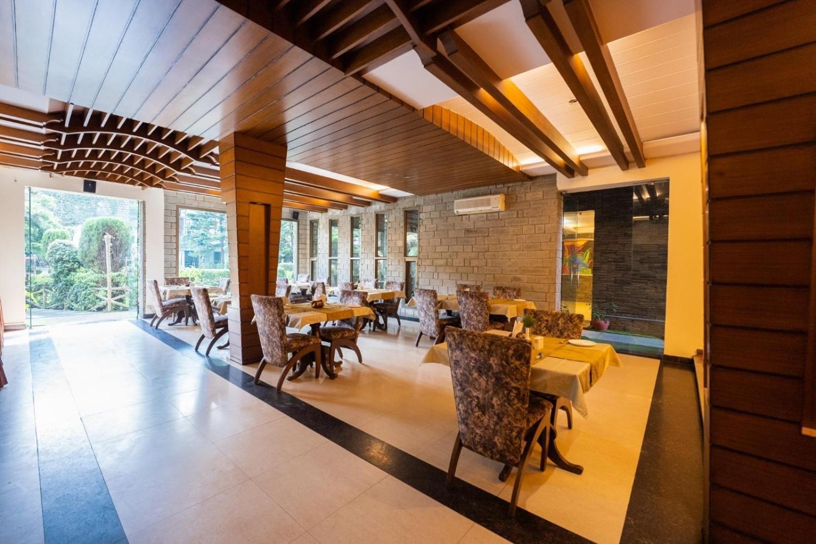 Kasauli Castle Resort Luaran gambar
