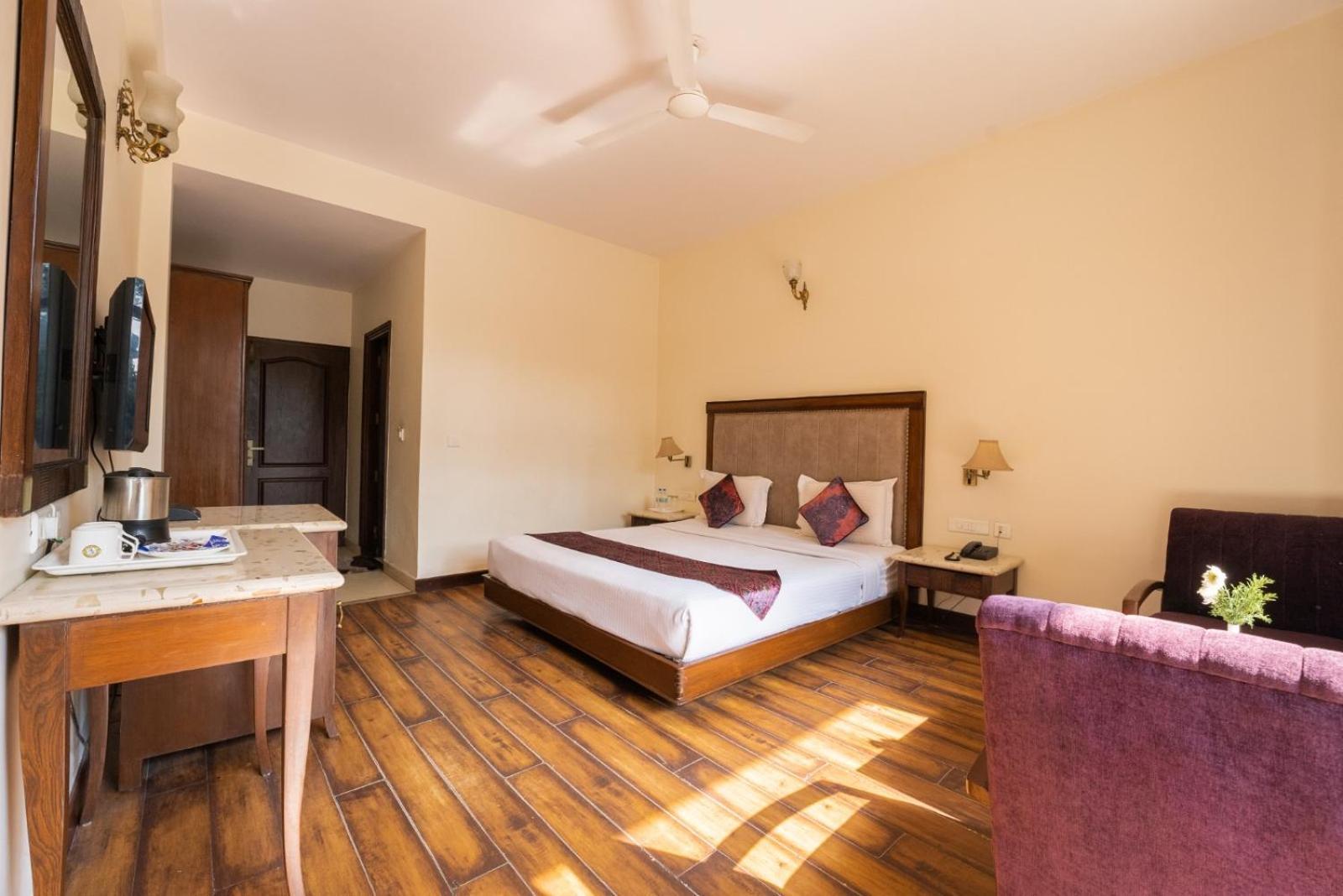 Kasauli Castle Resort Luaran gambar