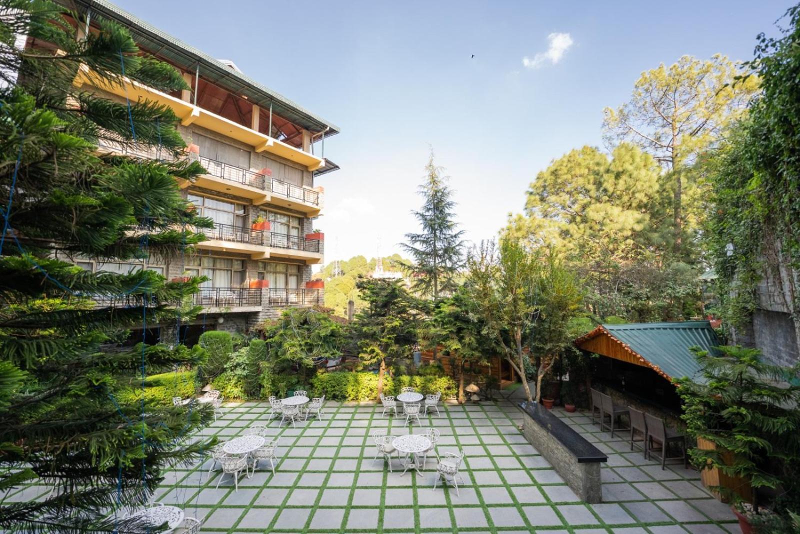 Kasauli Castle Resort Luaran gambar